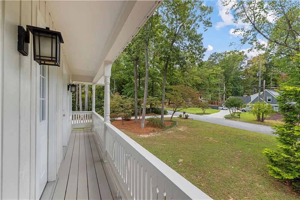 805 Sudbury Road, Atlanta, Georgia 30328, 5 Bedrooms Bedrooms, ,3 BathroomsBathrooms,Residential,For Sale,805 Sudbury Road,7660712