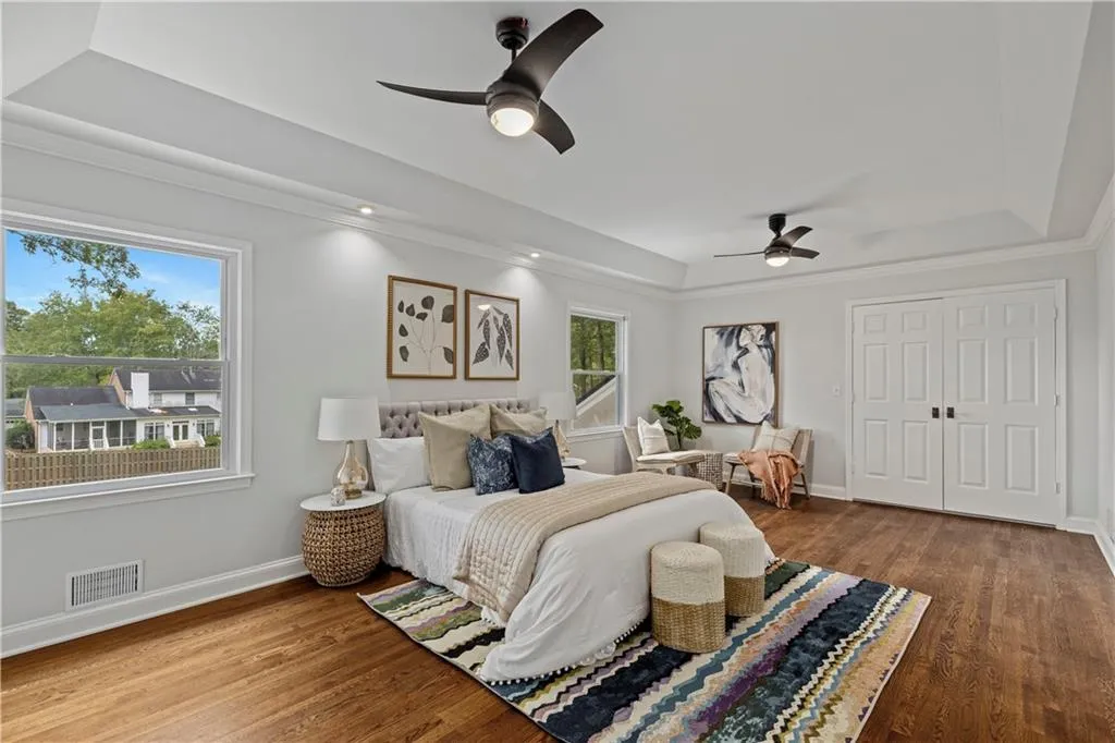 805 Sudbury Road, Atlanta, Georgia 30328, 5 Bedrooms Bedrooms, ,3 BathroomsBathrooms,Residential,For Sale,805 Sudbury Road,7660712