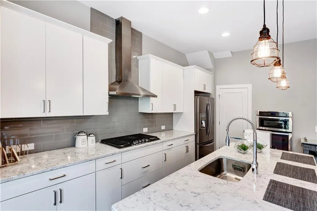 6674 Cadence Boulevard Unit 72, Atlanta, Georgia 30328, 1 Bedroom Bedrooms, ,1 BathroomBathrooms,Residential,Sold,6674 Cadence Boulevard Unit 72,6675204