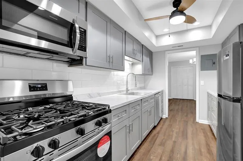 6851 Roswell Road Unit C7, Atlanta, Georgia 30328, 4 Bedrooms Bedrooms, ,2 BathroomsBathrooms,Residential,For Sale,6851 Roswell Road Unit C7,7651405