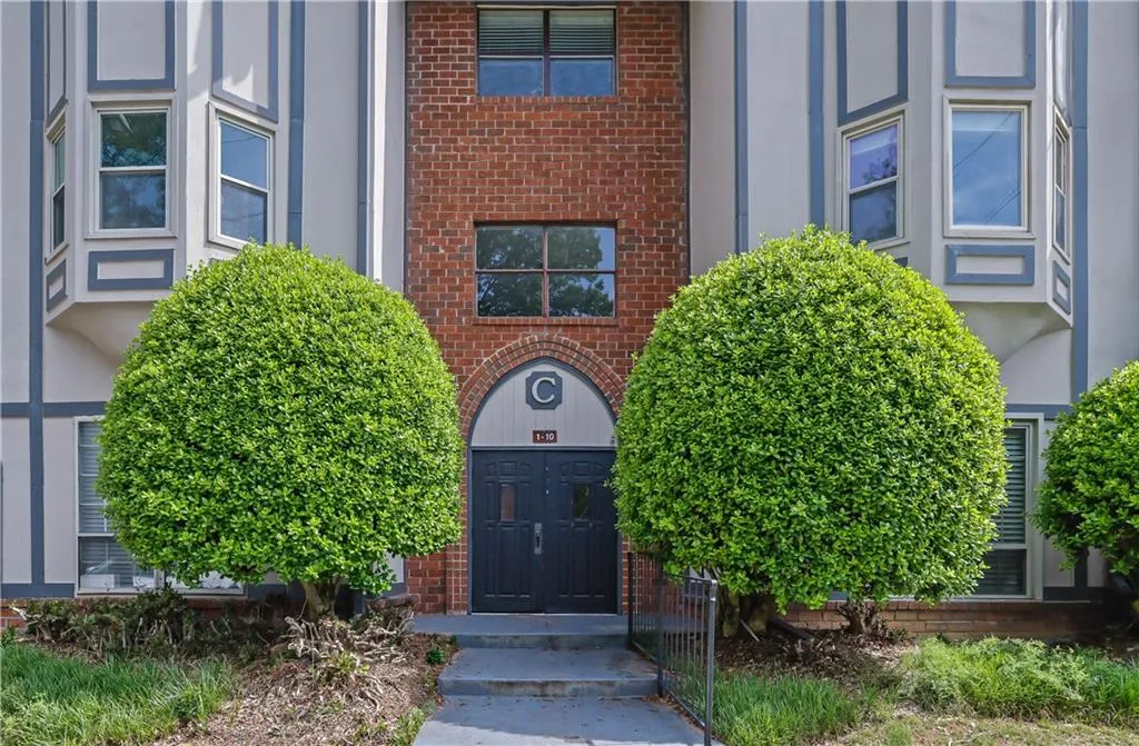6851 Roswell Road Unit C7, Atlanta, Georgia 30328, 4 Bedrooms Bedrooms, ,2 BathroomsBathrooms,Residential,For Sale,6851 Roswell Road Unit C7,7651405