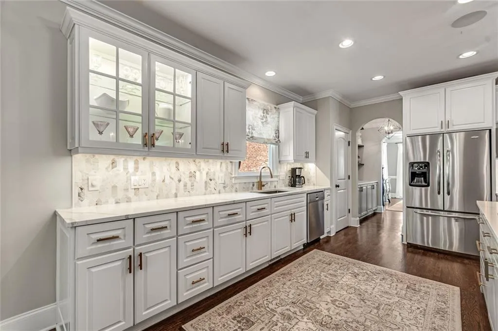 7983 Magnolia Square, Sandy Springs, Georgia 30350, 4 Bedrooms Bedrooms, ,4 BathroomsBathrooms,Residential,Sold,7983 Magnolia Square,6961569