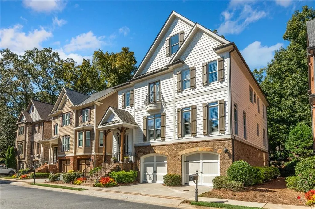 7983 Magnolia Square, Sandy Springs, Georgia 30350, 4 Bedrooms Bedrooms, ,4 BathroomsBathrooms,Residential,Sold,7983 Magnolia Square,6961569