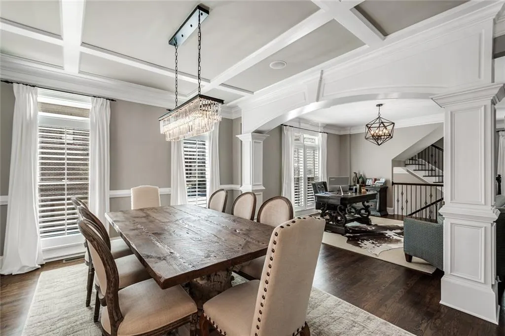 7983 Magnolia Square, Sandy Springs, Georgia 30350, 4 Bedrooms Bedrooms, ,4 BathroomsBathrooms,Residential,Sold,7983 Magnolia Square,6961569