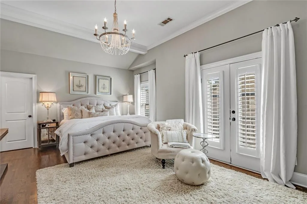 7983 Magnolia Square, Sandy Springs, Georgia 30350, 4 Bedrooms Bedrooms, ,4 BathroomsBathrooms,Residential,Sold,7983 Magnolia Square,6961569