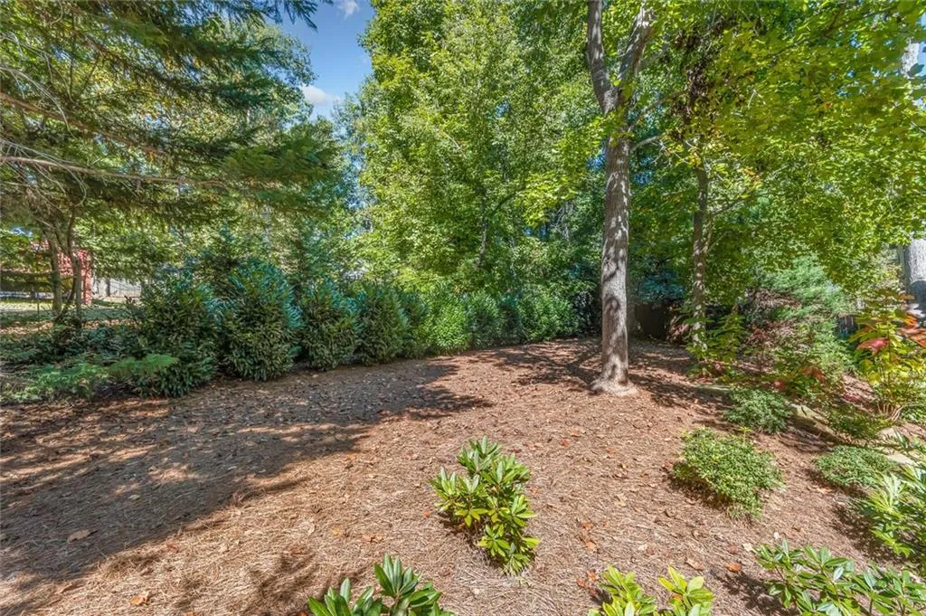 7983 Magnolia Square, Sandy Springs, Georgia 30350, 4 Bedrooms Bedrooms, ,4 BathroomsBathrooms,Residential,Sold,7983 Magnolia Square,6961569