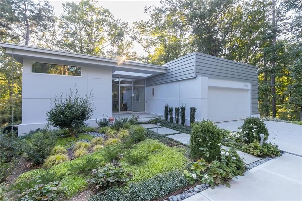 5900 Winterthur Ridge, Atlanta, Georgia 30328, 3 Bedrooms Bedrooms, ,3 BathroomsBathrooms,Residential,Sold,5900 Winterthur Ridge,5912382