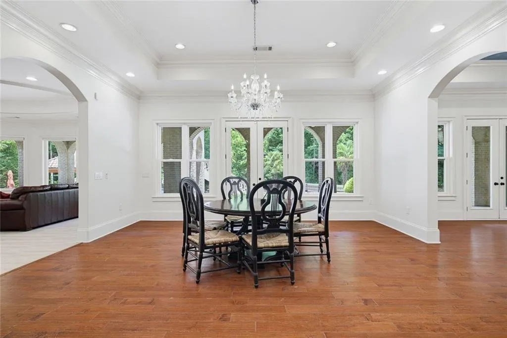 4561 Northside Drive Nw, Sandy Springs, Georgia 30327, 7 Bedrooms Bedrooms, 0 ,7 BathroomsBathrooms,Residential,For Sale,4561 Northside Drive Nw,7791547