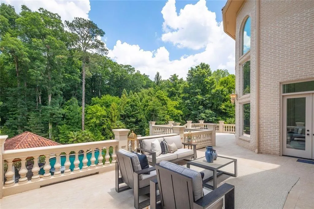 4561 Northside Drive Nw, Sandy Springs, Georgia 30327, 7 Bedrooms Bedrooms, 0 ,7 BathroomsBathrooms,Residential,For Sale,4561 Northside Drive Nw,7791547