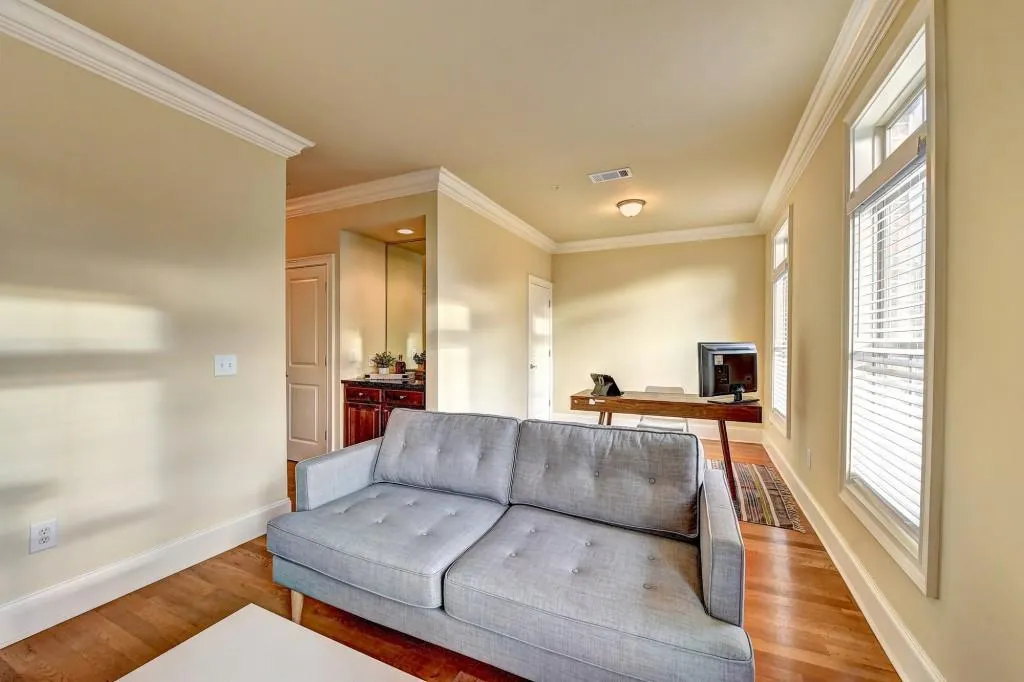 6448 Chariot Street, Atlanta, Georgia 30328, 3 Bedrooms Bedrooms, ,2 BathroomsBathrooms,Residential,Sold,6448 Chariot Street,6579845