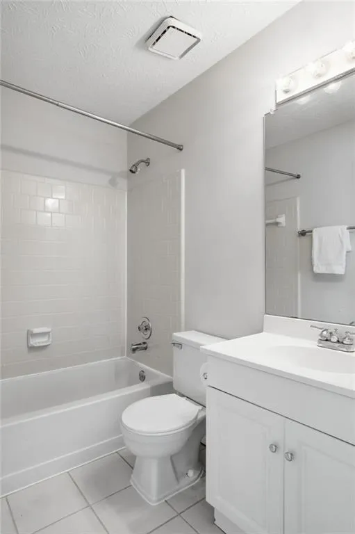 809 Wedgewood Way, Atlanta, Georgia 30350, 2 Bedrooms Bedrooms, ,2 BathroomsBathrooms,Residential,For Sale,809 Wedgewood Way,7758827