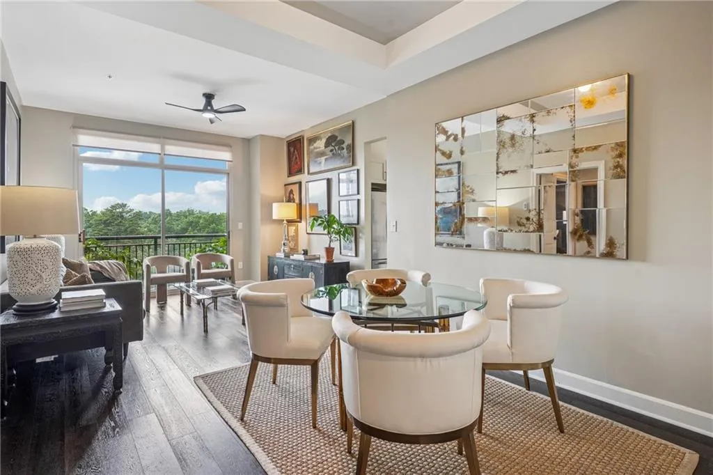 2626 Peachtree Road Nw Unit 1108, Atlanta, Georgia 30305, 1 Bedroom Bedrooms, ,1 BathroomBathrooms,Residential,Sold,2626 Peachtree Road Nw Unit 1108,7588960