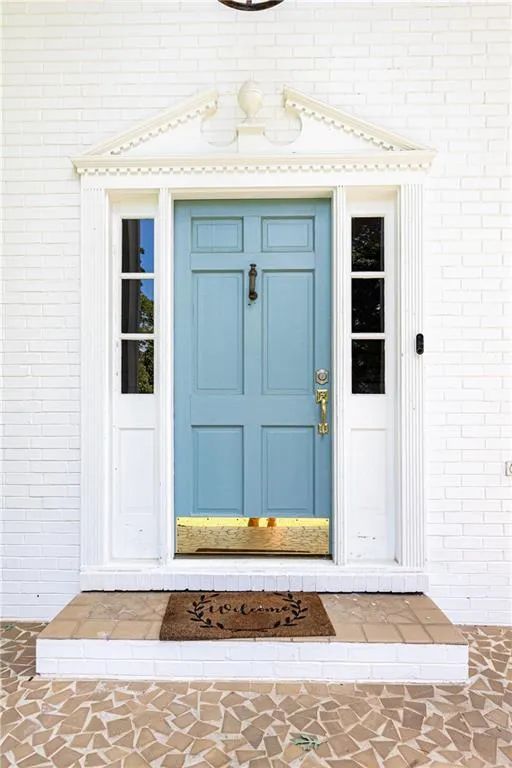 695 Fair Oaks Manor, Atlanta, Georgia 30327, 4 Bedrooms Bedrooms, ,3 BathroomsBathrooms,Residential,Sold,695 Fair Oaks Manor,7239146