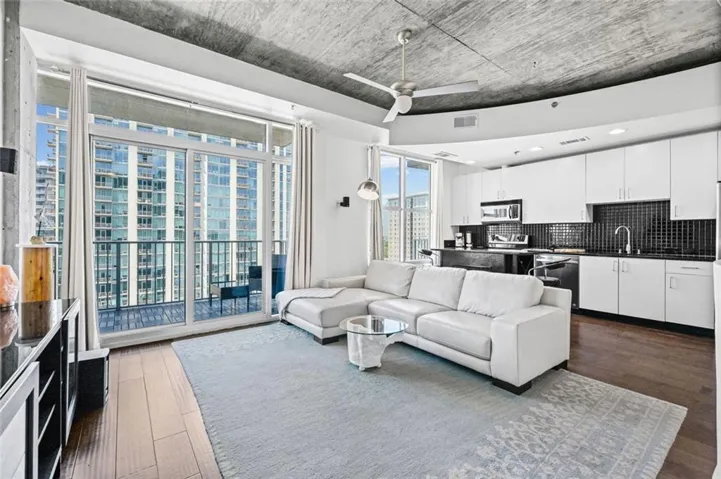 250 Pharr Road Ne Unit 1304, Atlanta, Georgia 30305