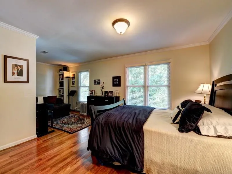 504 Bainbridge Drive Unit 504, Atlanta, Georgia 30327, 3 Bedrooms Bedrooms, ,2 BathroomsBathrooms,Residential,Sold,504 Bainbridge Drive Unit 504,5843119