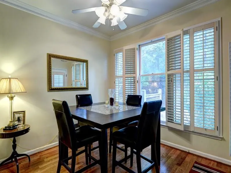 504 Bainbridge Drive Unit 504, Atlanta, Georgia 30327, 3 Bedrooms Bedrooms, ,2 BathroomsBathrooms,Residential,Sold,504 Bainbridge Drive Unit 504,5843119