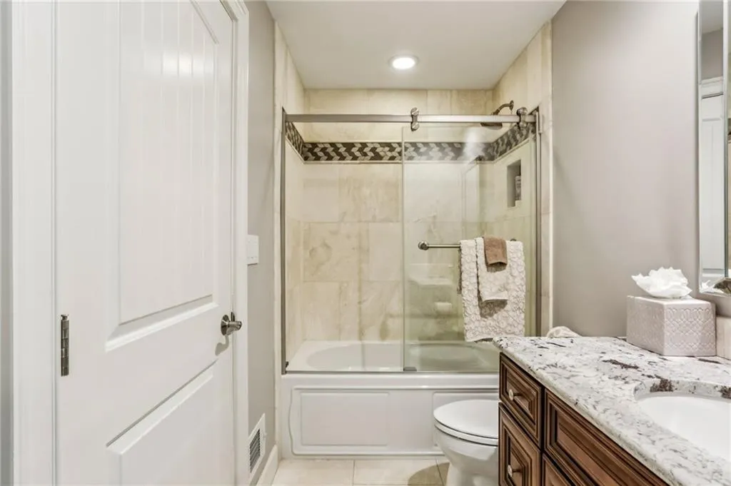 7265 Hunters Branch Drive, Atlanta, Georgia 30328, 3 Bedrooms Bedrooms, ,2 BathroomsBathrooms,Residential,For Sale,7265 Hunters Branch Drive,7715654