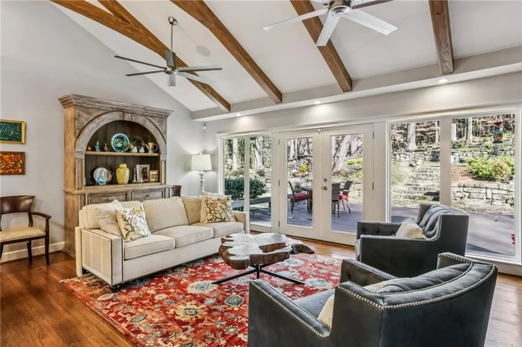 7265 Hunters Branch Drive, Atlanta, Georgia 30328, 3 Bedrooms Bedrooms, ,2 BathroomsBathrooms,Residential,For Sale,7265 Hunters Branch Drive,7715654