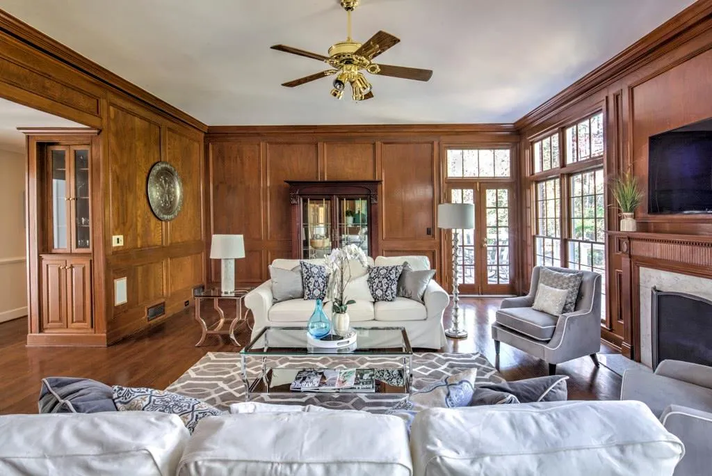 1765 Marlborough Drive, Sandy Springs, Georgia 30350, 5 Bedrooms Bedrooms, ,4 BathroomsBathrooms,Residential,Sold,1765 Marlborough Drive,5816062
