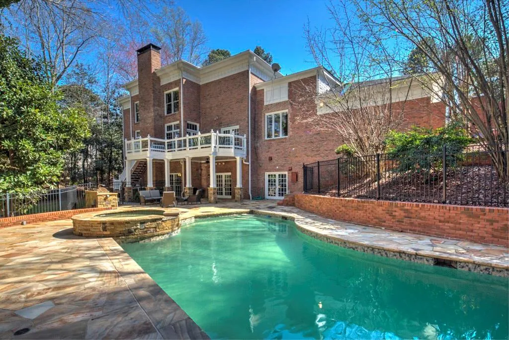 1765 Marlborough Drive, Sandy Springs, Georgia 30350, 5 Bedrooms Bedrooms, ,4 BathroomsBathrooms,Residential,Sold,1765 Marlborough Drive,5816062