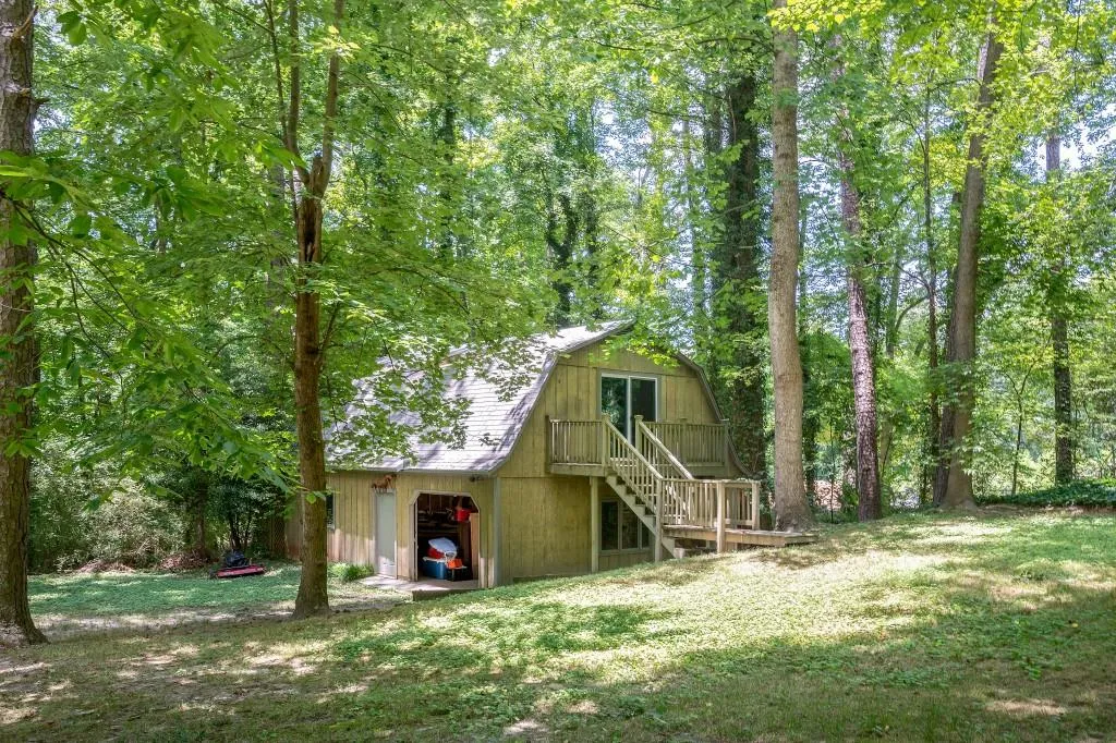 2197 Mount Paran Road Nw, Atlanta, Georgia 30327, 3 Bedrooms Bedrooms, ,3 BathroomsBathrooms,Residential,Sold,2197 Mount Paran Road Nw,5629021