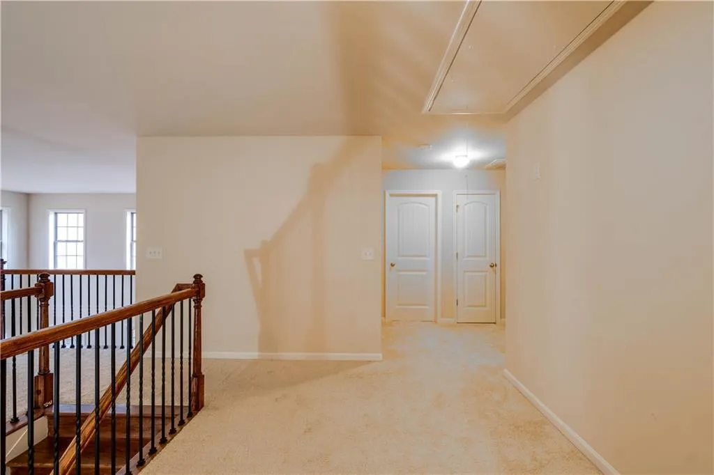 7745 Stratford Lane, Sandy Springs, Georgia 30350, 5 Bedrooms Bedrooms, ,4 BathroomsBathrooms,Residential,Sold,7745 Stratford Lane,7160439