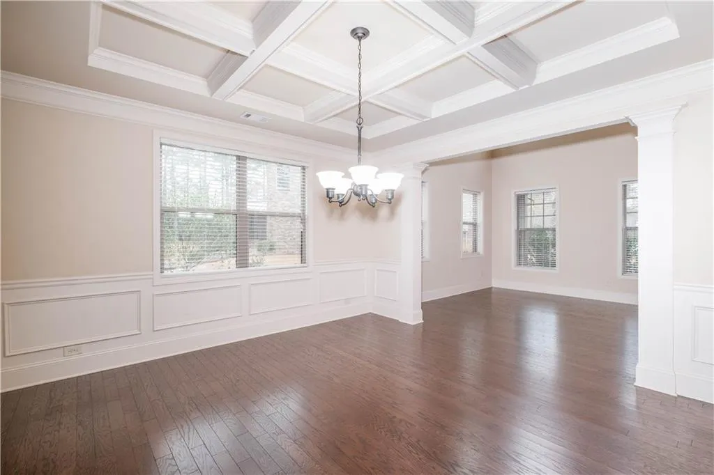 7745 Stratford Lane, Sandy Springs, Georgia 30350, 5 Bedrooms Bedrooms, ,4 BathroomsBathrooms,Residential,Sold,7745 Stratford Lane,7160439