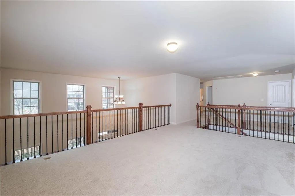 7745 Stratford Lane, Sandy Springs, Georgia 30350, 5 Bedrooms Bedrooms, ,4 BathroomsBathrooms,Residential,Sold,7745 Stratford Lane,7160439