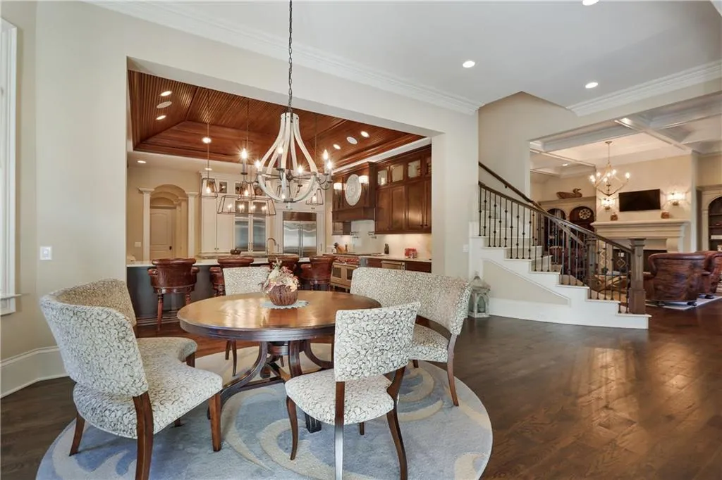 205 Rivermere Way, Sandy Springs, Georgia 30350, 6 Bedrooms Bedrooms, ,7 BathroomsBathrooms,Residential,Sold,205 Rivermere Way,6971395