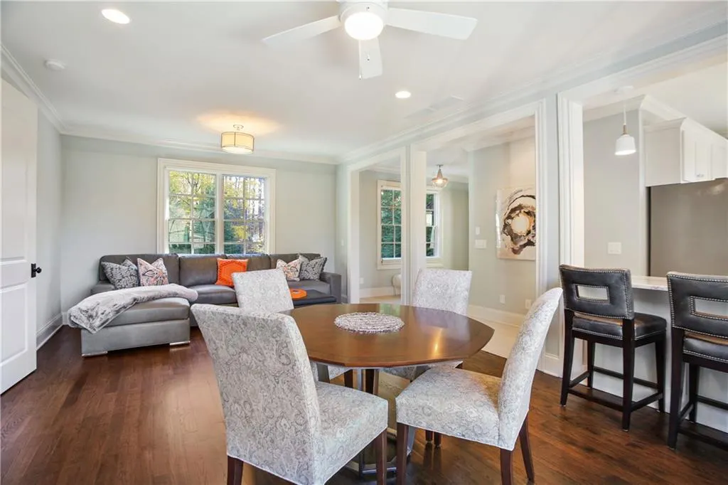 205 Rivermere Way, Sandy Springs, Georgia 30350, 6 Bedrooms Bedrooms, ,7 BathroomsBathrooms,Residential,Sold,205 Rivermere Way,6971395