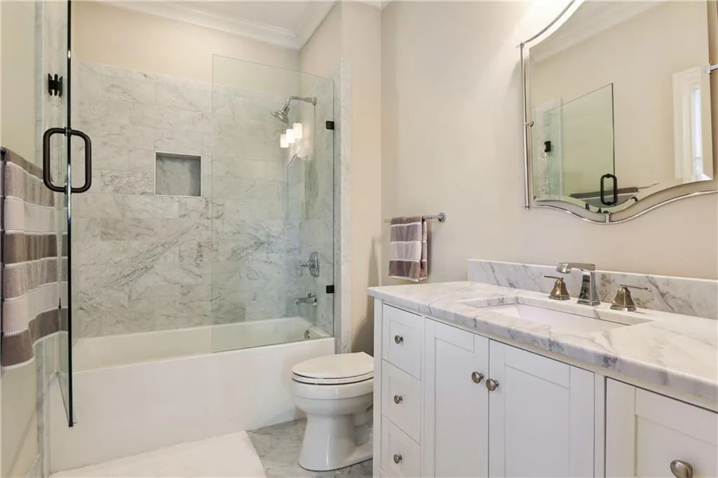 205 Rivermere Way, Sandy Springs, Georgia 30350, 6 Bedrooms Bedrooms, ,7 BathroomsBathrooms,Residential,Sold,205 Rivermere Way,6971395
