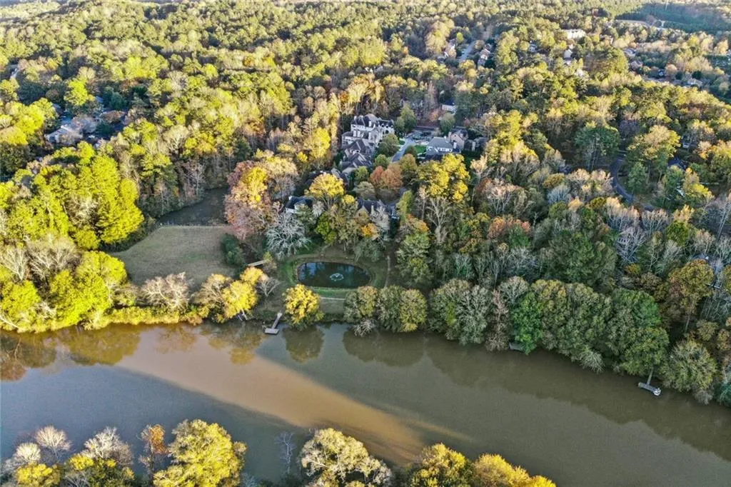 205 Rivermere Way, Sandy Springs, Georgia 30350, 6 Bedrooms Bedrooms, ,7 BathroomsBathrooms,Residential,Sold,205 Rivermere Way,6971395