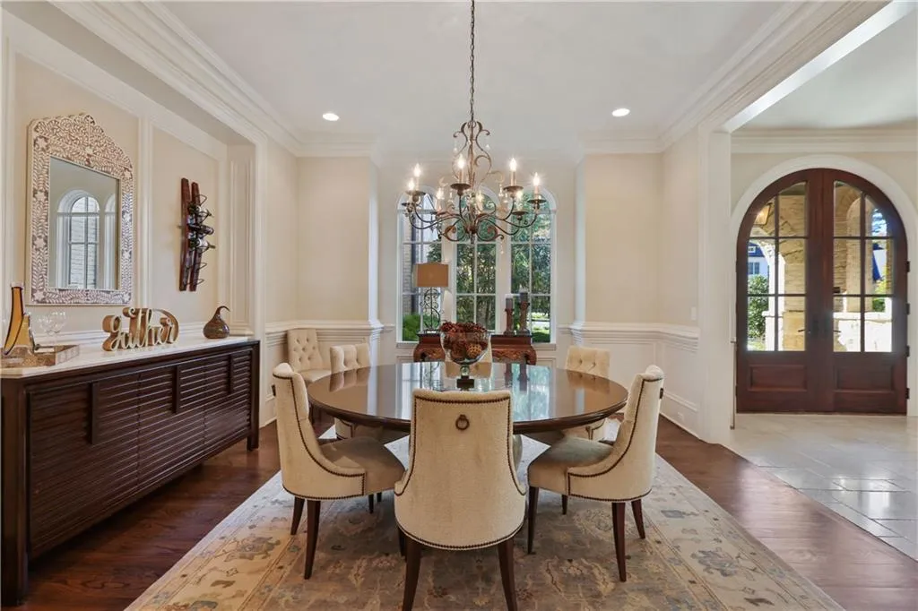 205 Rivermere Way, Sandy Springs, Georgia 30350, 6 Bedrooms Bedrooms, ,7 BathroomsBathrooms,Residential,Sold,205 Rivermere Way,6971395