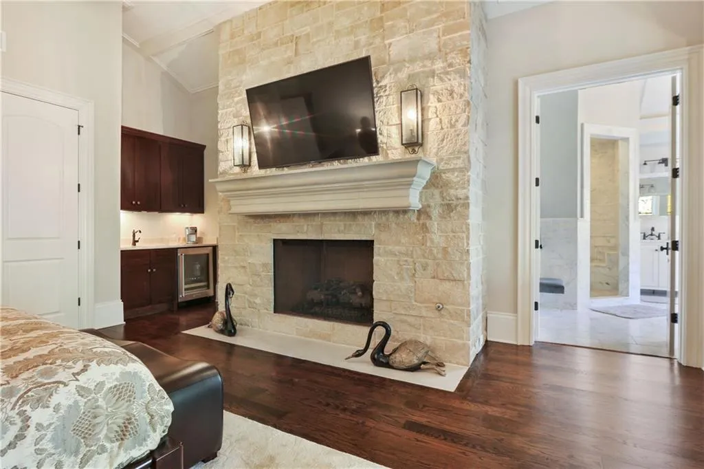 205 Rivermere Way, Sandy Springs, Georgia 30350, 6 Bedrooms Bedrooms, ,7 BathroomsBathrooms,Residential,Sold,205 Rivermere Way,6971395