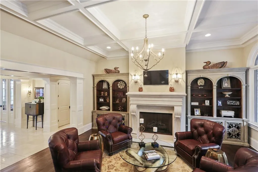 205 Rivermere Way, Sandy Springs, Georgia 30350, 6 Bedrooms Bedrooms, ,7 BathroomsBathrooms,Residential,Sold,205 Rivermere Way,6971395