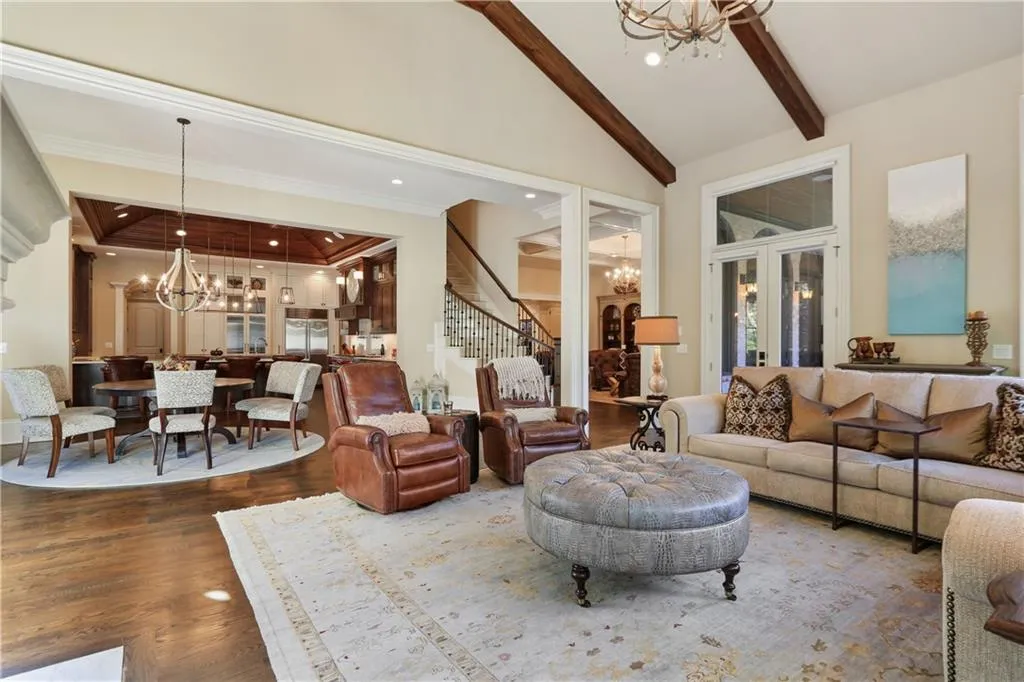 205 Rivermere Way, Sandy Springs, Georgia 30350, 6 Bedrooms Bedrooms, ,7 BathroomsBathrooms,Residential,Sold,205 Rivermere Way,6971395
