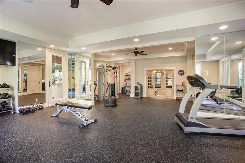 205 Rivermere Way, Sandy Springs, Georgia 30350, 6 Bedrooms Bedrooms, ,7 BathroomsBathrooms,Residential,Sold,205 Rivermere Way,6971395