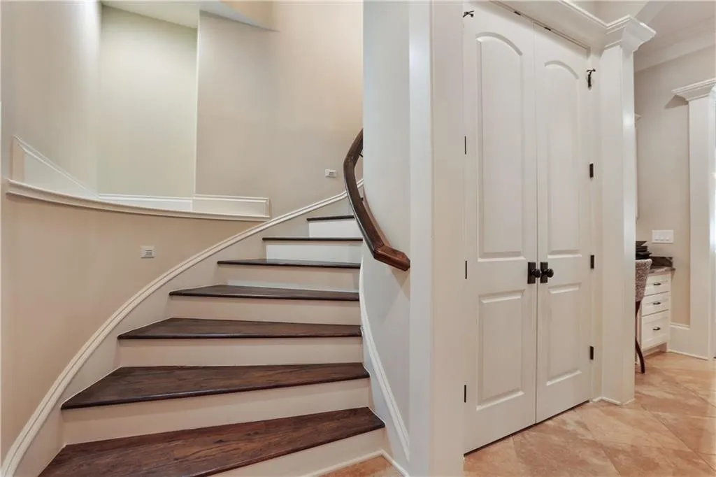 205 Rivermere Way, Sandy Springs, Georgia 30350, 6 Bedrooms Bedrooms, ,7 BathroomsBathrooms,Residential,Sold,205 Rivermere Way,6971395