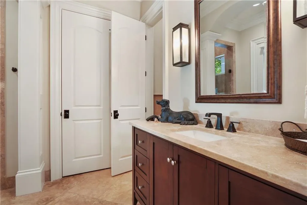 205 Rivermere Way, Sandy Springs, Georgia 30350, 6 Bedrooms Bedrooms, ,7 BathroomsBathrooms,Residential,Sold,205 Rivermere Way,6971395