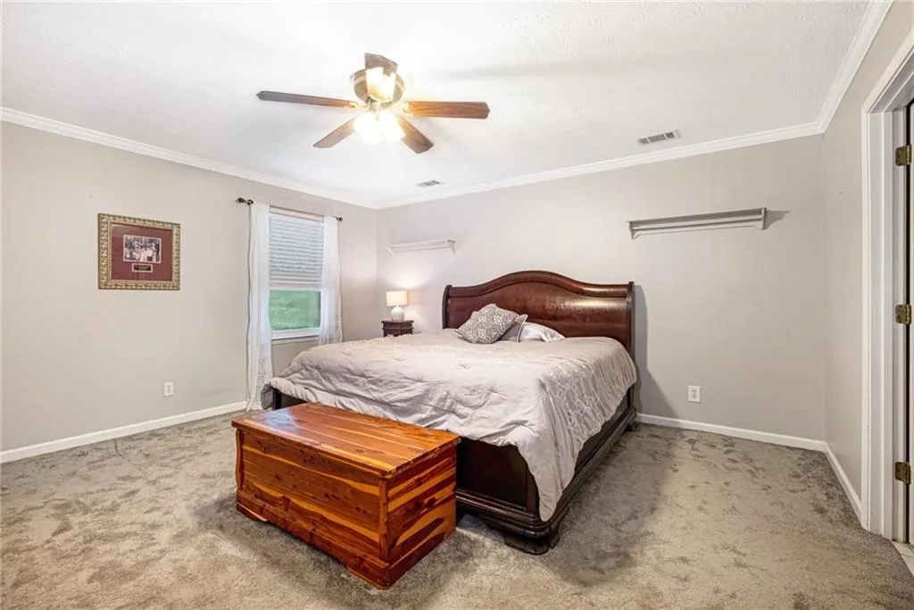 5025 Oak Bluff Court, Sandy Springs, Georgia 30350, 6 Bedrooms Bedrooms, ,4 BathroomsBathrooms,Residential,Sold,5025 Oak Bluff Court,6770360