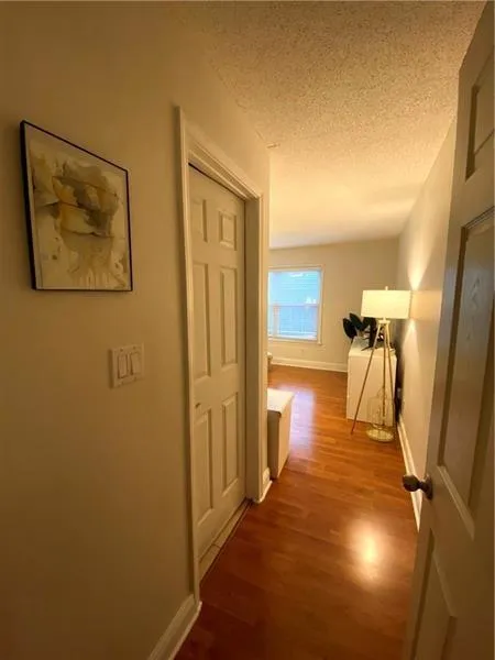 8207 Santa Fe Parkway, Sandy Springs, Georgia 30350, 3 Bedrooms Bedrooms, ,2 BathroomsBathrooms,Residential,Sold,8207 Santa Fe Parkway,6736760