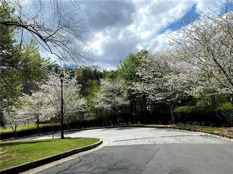 8207 Santa Fe Parkway, Sandy Springs, Georgia 30350, 3 Bedrooms Bedrooms, ,2 BathroomsBathrooms,Residential,Sold,8207 Santa Fe Parkway,6736760