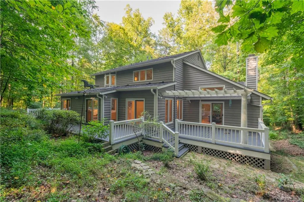 8110 Ball Mill Road, Sandy Springs, Georgia 30350, 4 Bedrooms Bedrooms, ,4 BathroomsBathrooms,Residential,Sold,8110 Ball Mill Road,5910330