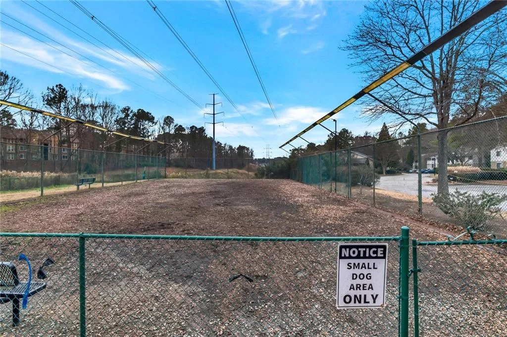 3006 Wingate Way, Sandy Springs, Georgia 30350, 1 Bedroom Bedrooms, ,1 BathroomBathrooms,Residential,Sold,3006 Wingate Way,6984388