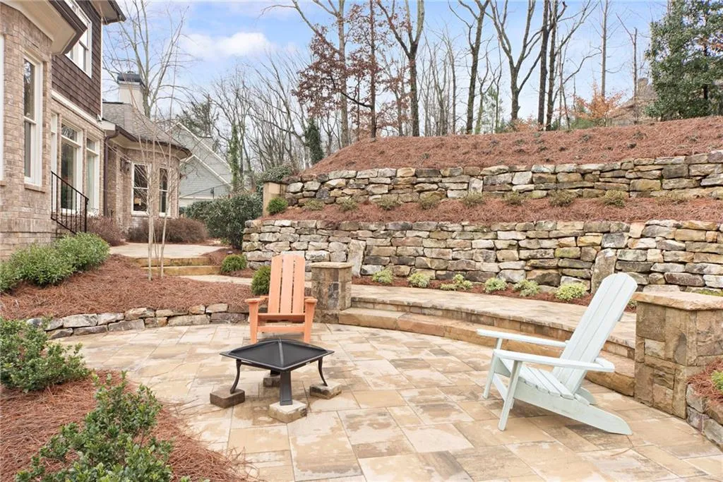 65 Maryeanna Drive, Atlanta, Georgia 30342, 5 Bedrooms Bedrooms, ,5 BathroomsBathrooms,Residential,Sold,65 Maryeanna Drive,6687231