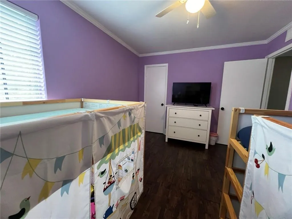 5565 Kingsport Drive Unit 21, Atlanta, Georgia 30342, 2 Bedrooms Bedrooms, ,1 BathroomBathrooms,Residential,Sold,5565 Kingsport Drive Unit 21,7352674