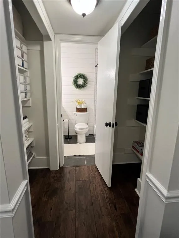 5565 Kingsport Drive Unit 21, Atlanta, Georgia 30342, 2 Bedrooms Bedrooms, ,1 BathroomBathrooms,Residential,Sold,5565 Kingsport Drive Unit 21,7352674