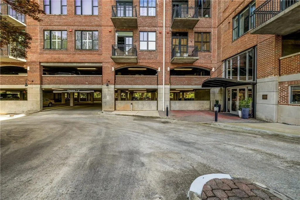 View of apartment building / complex
