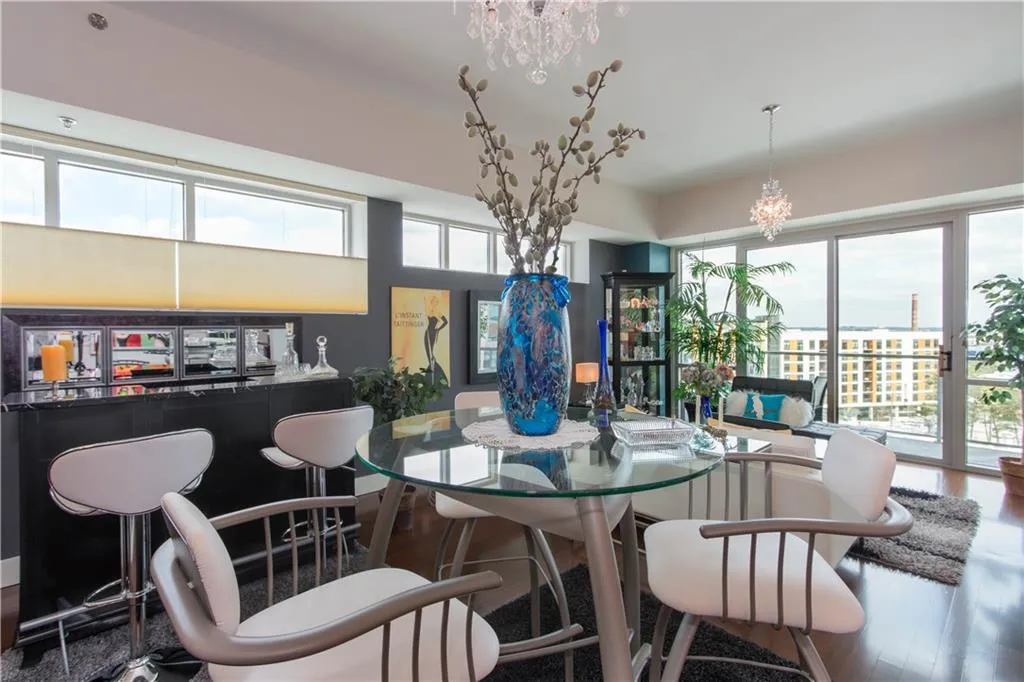 1100 Howell Mill Road Nw Unit 608, Atlanta, Georgia 30318, 3 Bedrooms Bedrooms, ,2 BathroomsBathrooms,Residential,Sold,1100 Howell Mill Road Nw Unit 608,5977454