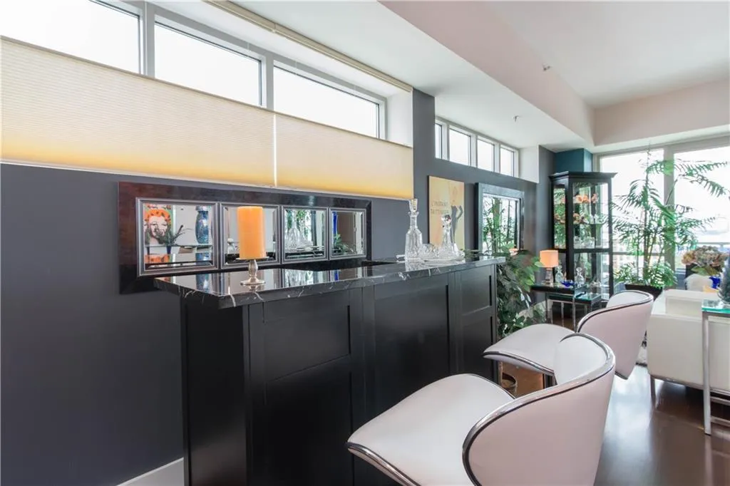 1100 Howell Mill Road Nw Unit 608, Atlanta, Georgia 30318, 3 Bedrooms Bedrooms, ,2 BathroomsBathrooms,Residential,Sold,1100 Howell Mill Road Nw Unit 608,5977454